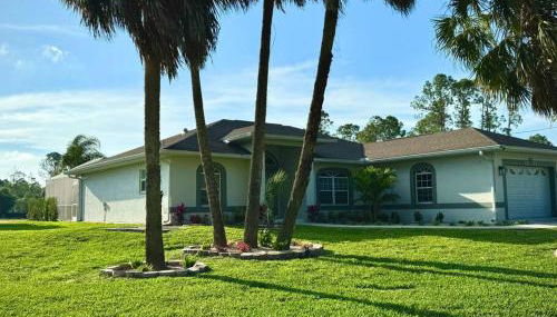 Luxury contemporary hidden gem - Photo 2