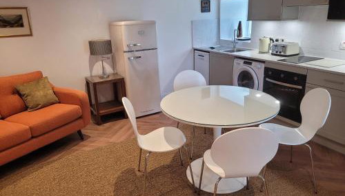 Hot Tub Cottage in Stewarton, Ayrshire - Foto 4