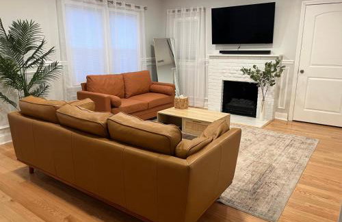 Spacious & Elegant 2 bedroom apartment in the heart of Uniondale - Foto 6