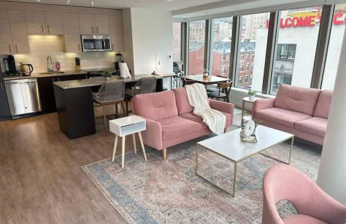 Upscale 2BR Condo with Gym & Parking near MGH & TUFTS - Foto 20