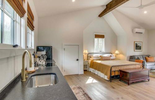 Modern Mountain-View Gem with Deck in Glenville - Foto 14