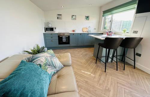 Hazells Lodge Farm Stay Sleeps 2 Undercover Hottub and Pool Table - Foto 5