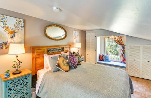 Remodeled Lake Cabin, Stunning Mtn View, New Patio - Foto 5