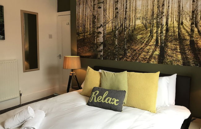 Bright Spacious 3-bed With Office & Patio, Preston - Foto 1