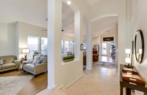 Upscale Golfers Oasis with Pool and Spa in Cave Creek - Photo 4