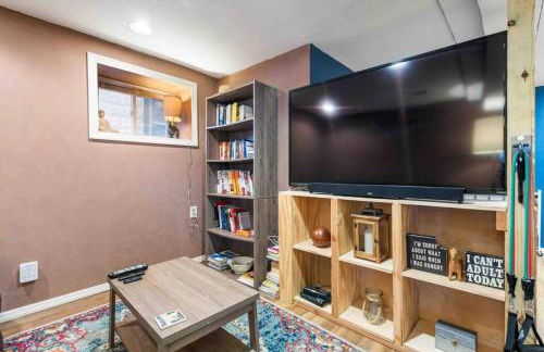 The Hygge Way, 20MIN TO NYC Times Sq - Foto 20