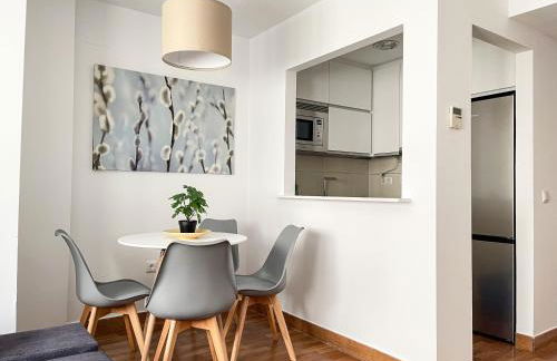 ᔓ Alameda de Capuchinos by DV Properties ᔕ - Photo 1