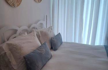 Holiday House near Beach - Foto 12