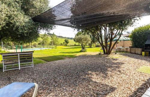 Can Noguer – Casa con piscina y jardín - Photo 15