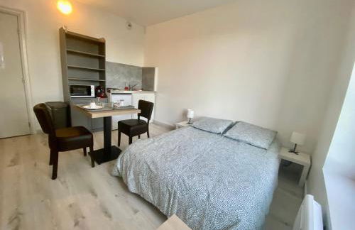 104 Studio Immeuble Persévérance - Foto 7