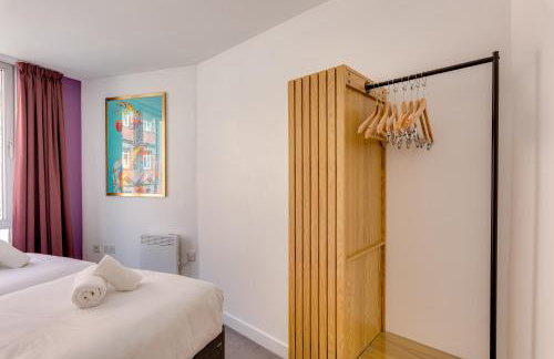 Liverpool Hatton Garden 1 & 2 Bedroom Apartments - WiFi & Secure Parking - Photo 37