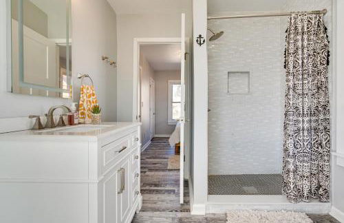 Waterfront Buckeye Lake Home with Deck and Dock! - Foto 13