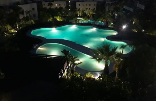 Amazing Two Bedroom Apartment in Los Flamingos, Marbella - Photo 11