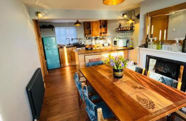 Adorable quirky country cottage - Foto 16