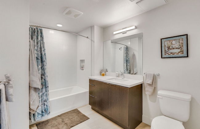 Stylish 2BR Near Dodgers Stadium by Oneluxstay - Foto 50