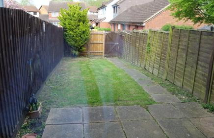 Milton Keynes Luxury Short Stay House with WIFI and Free Parking - Photo 9