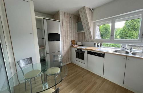 LAROCHE Grand duplex dans le centre historique avec garage - Foto 9