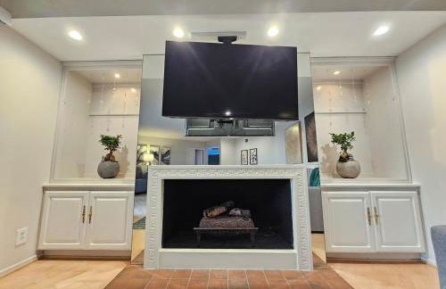 La Jolla Gem with Ocean View - 11 Beds, Hot Tub, Karaoke & Game Den - Foto 64