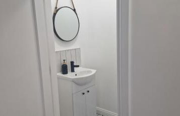 2 Bed cottage-Sleeps 4-Private Garden-Parking - Foto 9