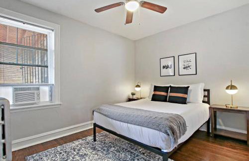 1BR Homey Apt in Irving Park - Troy 2 - Photo 9