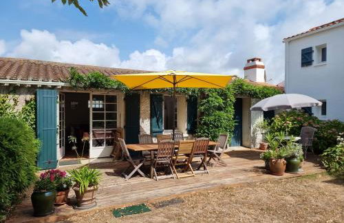 Maison de charme, Grand jardin, 3km plages, WiFi - Foto 1