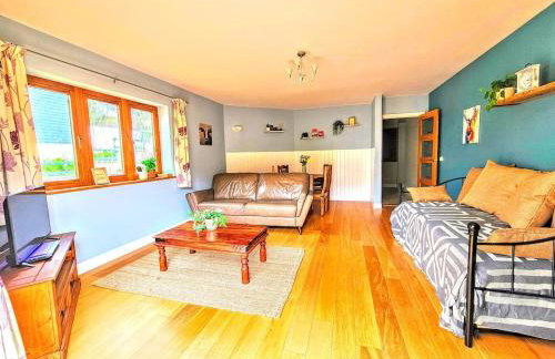 Swn Y Saith, dog-friendly stay in Tresaith - Foto 8