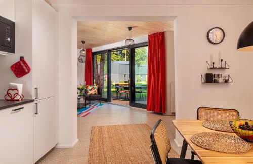 Traumhaus direkt am See mit Dachterrasse, Kamin und Badewanne - Photo 18