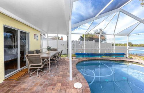 Blue Heron Lakeview Pool Home Close to Clearwater - Foto 32