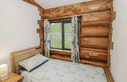 Douglas Cabin at Salford Court Farm Fishing Cabins - Foto 13