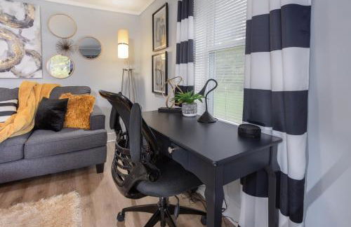 Soaking tub w Washer and Dryer, WiFi - Foto 6