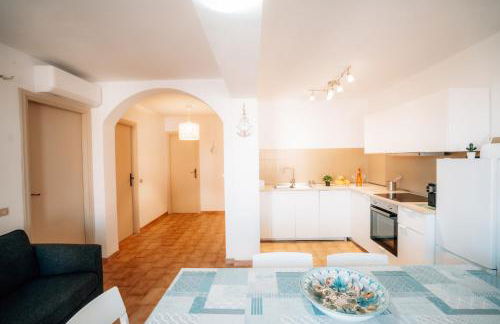 Villa Acquamarina, Family apartments with pool - 300 meters from the beach - Foto 53