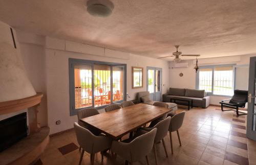 Oasis en la playa: piscina y relax - Foto 35