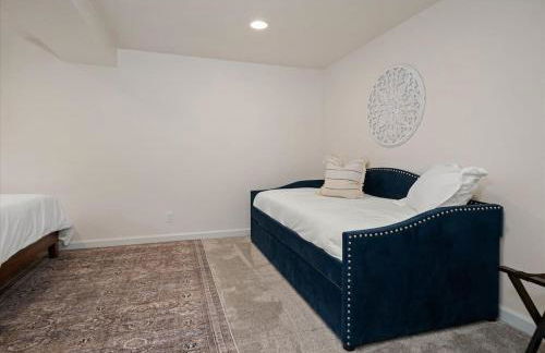 Theatrical Escape South Hill Home near Downtown - Foto 20