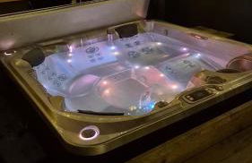 The Escape - Photo 16