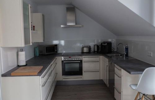 moderne Neubau-Wohnung mit Kamin und 35qm Dachterrasse - Foto 12