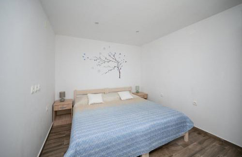 Family-friendly apartments with swimming pool Lukovo Sugarje, Karlobag - 24896 - Photo 31