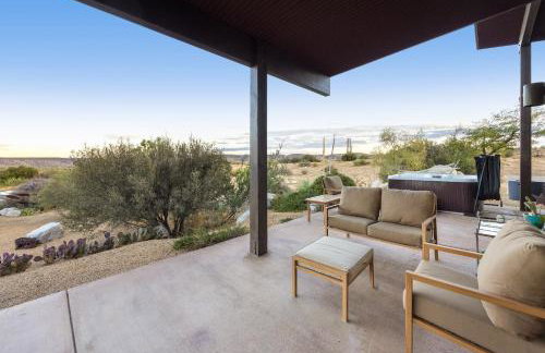 Jackalope Junction-Pool, Hot Tub, Fire Pit, BBQ & Desert Views! home - Foto 25