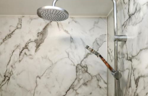 Bumblebee Cottage - Photo 31