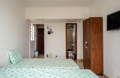 APARTAMENTO, ATÉ 4 PESSOAS,20 Metros da PRAIA do SONHO, PÉ NA AREIA,100 MB WI-FI - Foto 20