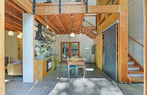 Guemes Island Road Modern Home - Foto 24