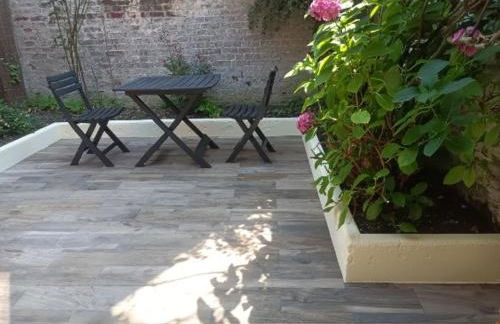 Bel appartement rdc détente Balnéo & Ciné & Terrasse proche Centre Gare Amiens - Foto 6