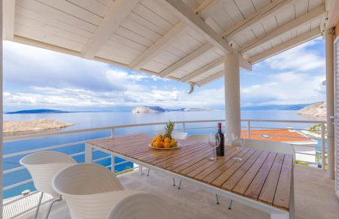 Lovely Apartment In Lukovo With Wifi - Foto 1