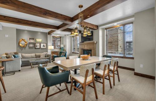 Sunrise Gondola Retreat Ski In Ski Out - Photo 7