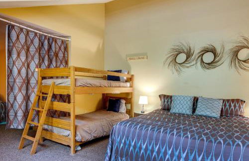 Bartlett Townhome with Balcony 1 Mi to Ski Resort! - Photo 17