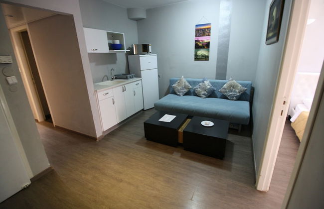 Rich Luxury Suites - Photo 24