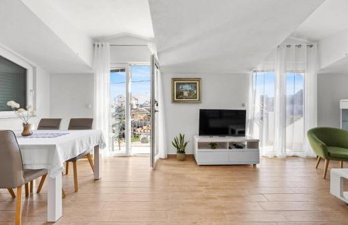 2 Bedroom Gorgeous Apartment In Vezac - Foto 7