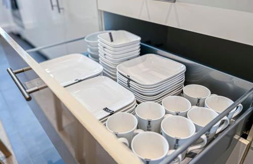 Gemütliche Ferienwohnung mit 2 Schlafzimmern, kostenfreiem Parkplatz, modernem Bad, Küche, Waschmaschine & Trockner - Foto 31