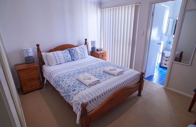 Golf and Beach Retreat - Photo 3