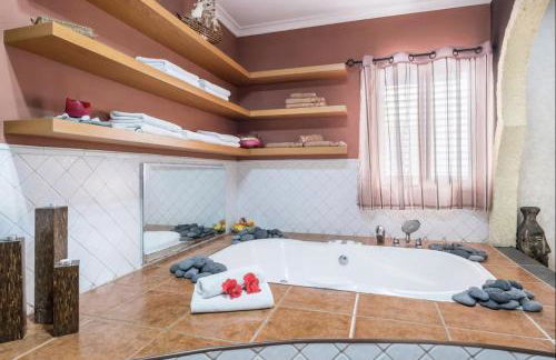 Ático con jacuzzi frente al mar de 2 habitaciones - Foto 14