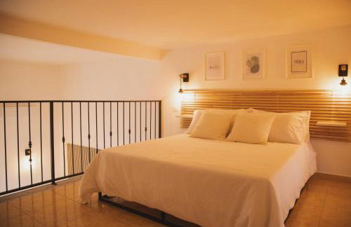 Aviothic Home - Photo 31